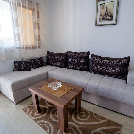 Kollari Apartments 울친 외부 사진