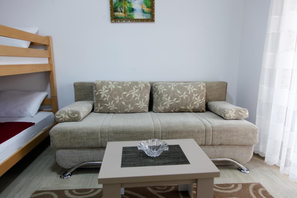 Kollari Apartments 울친 외부 사진
