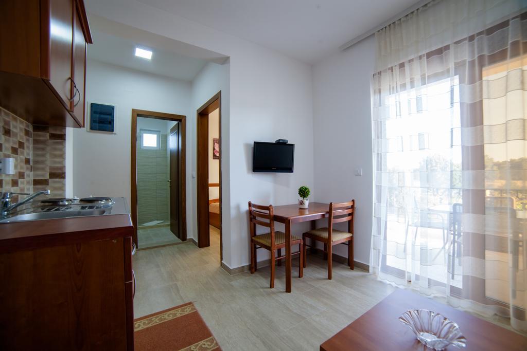 Kollari Apartments 울친 외부 사진